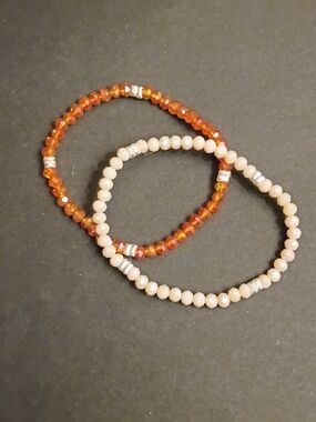 Womeneaded Stretch Bracelet Set - Amber and Cream